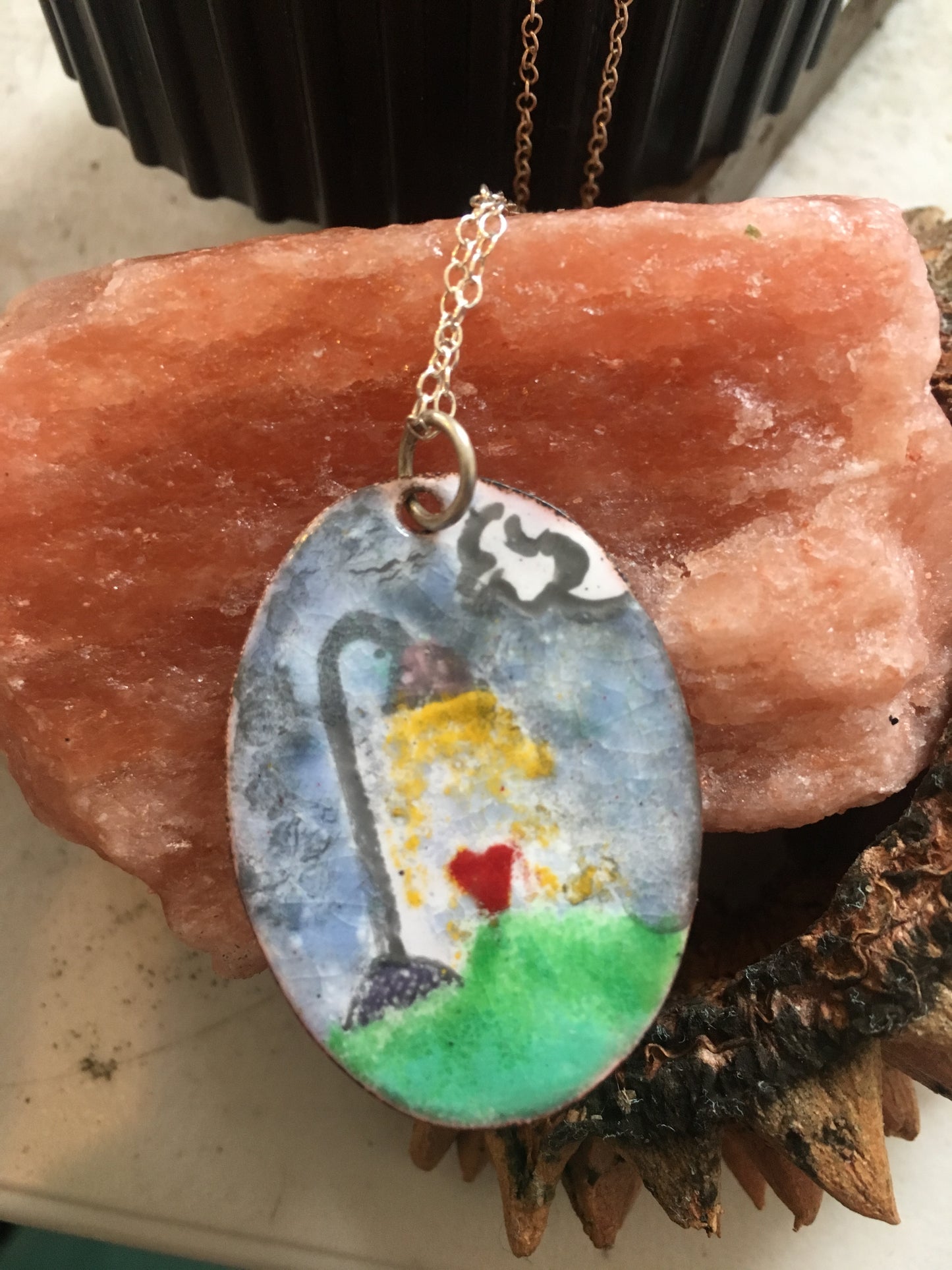 Lamp Post Enamel Pendant